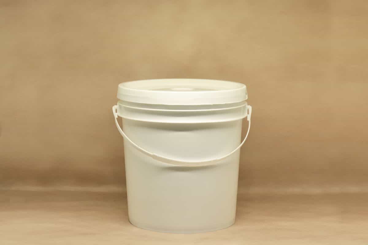 Balde 4 Lts. con Tapa