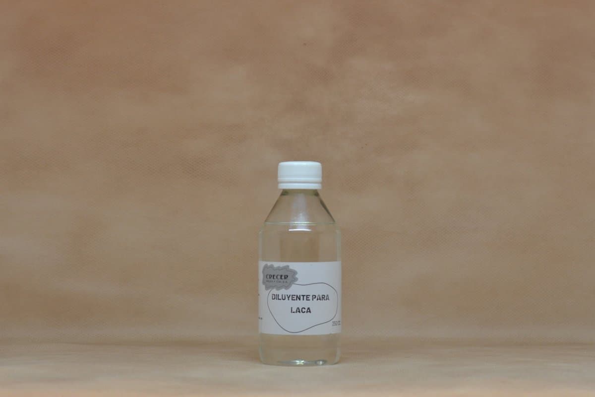 Diluyente para laca - 1/4 lt - Imagen 1